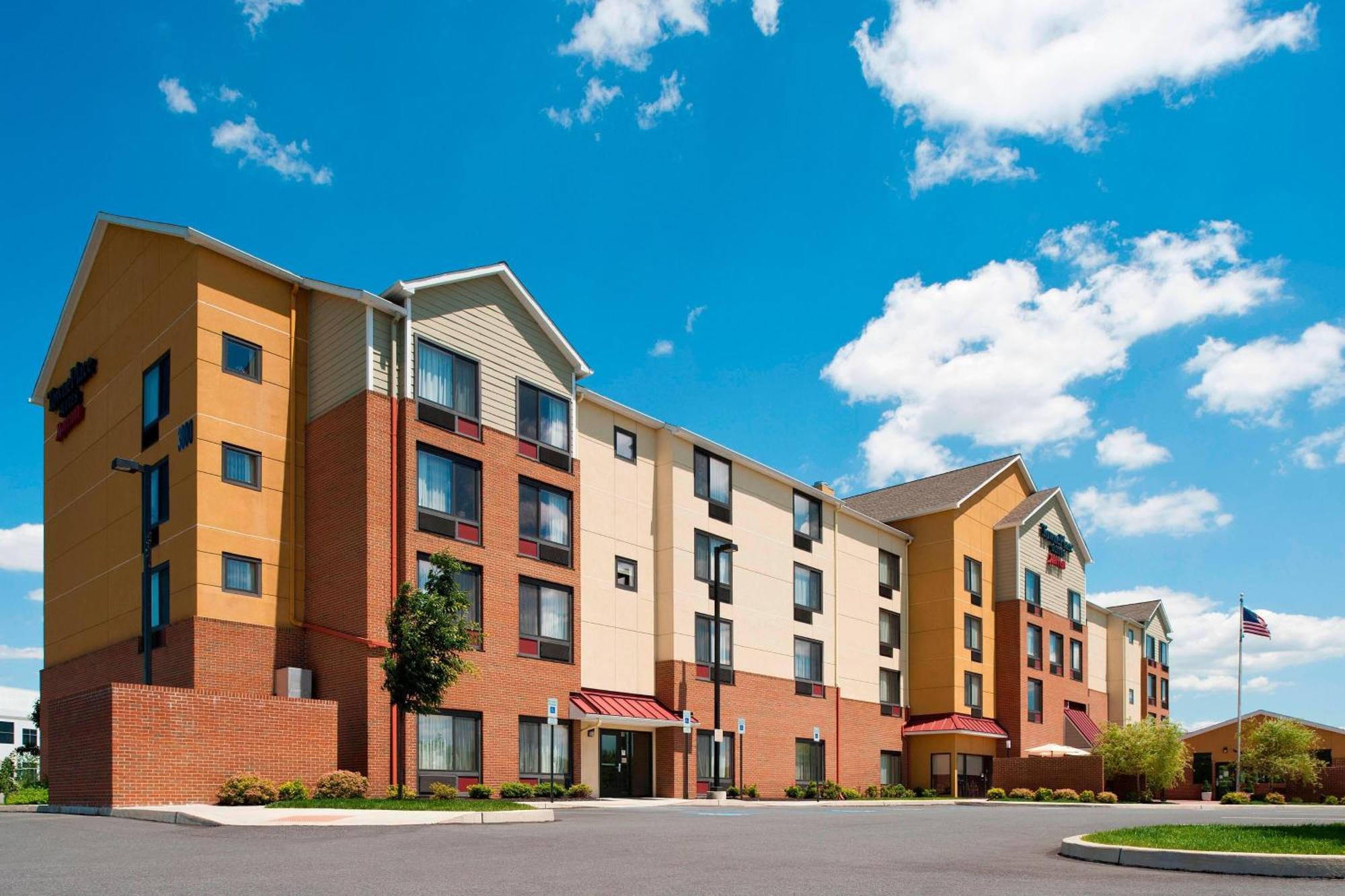 Towneplace Suites By Marriott Bethlehem Easton/Lehigh Valley Hollo Eksteriør bilde