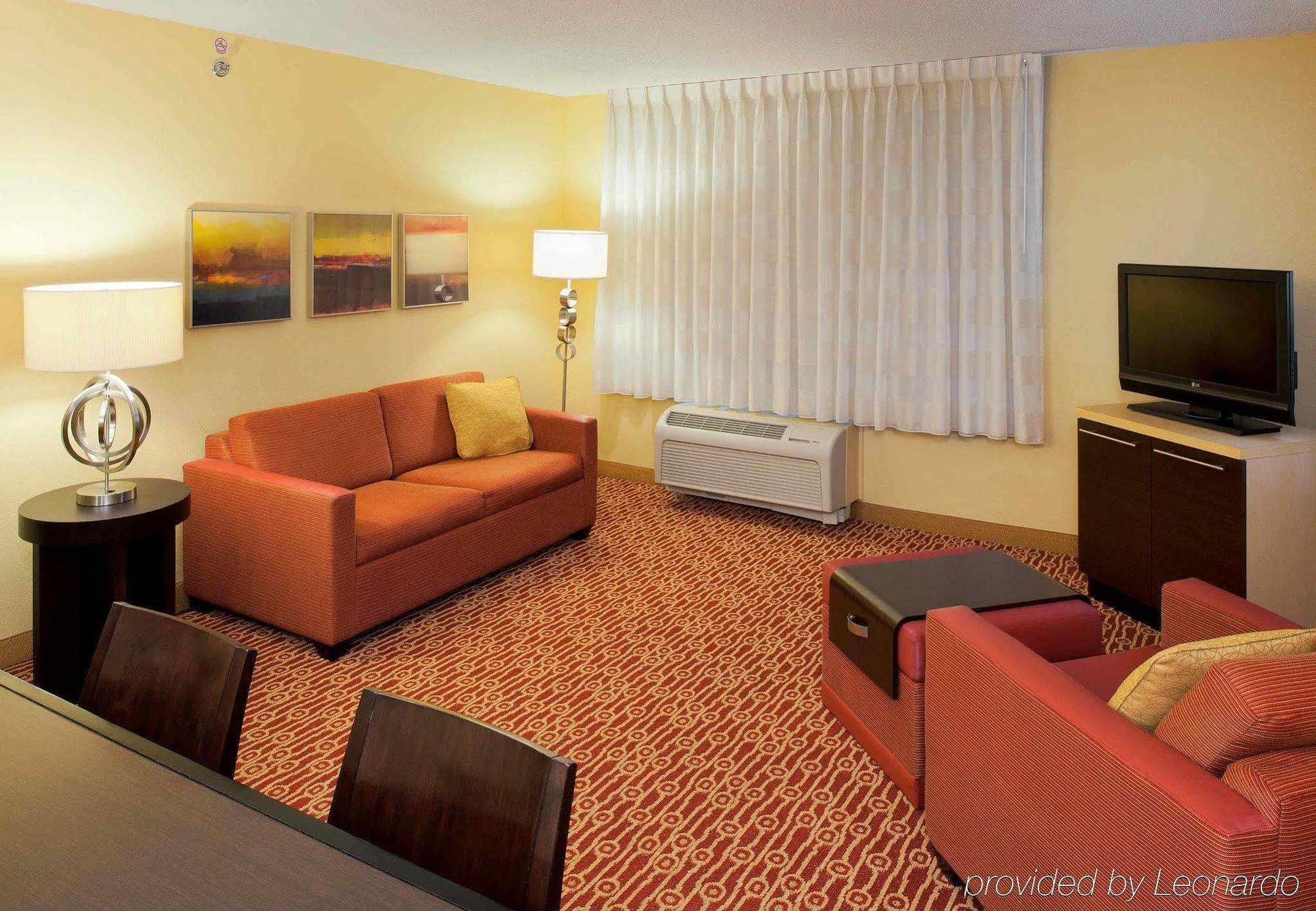 Towneplace Suites By Marriott Bethlehem Easton/Lehigh Valley Hollo Eksteriør bilde